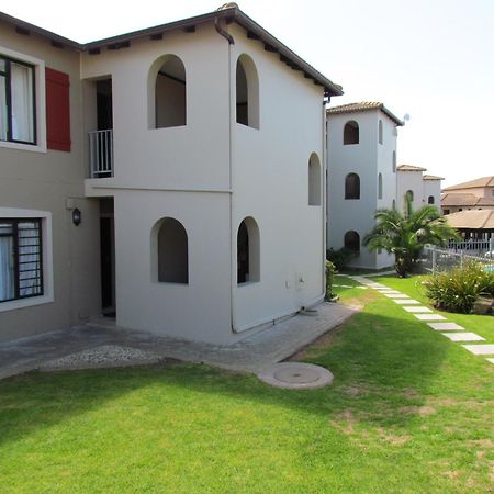 Santini Lace Self Catering Unit Plettenberg Bay Bagian luar foto