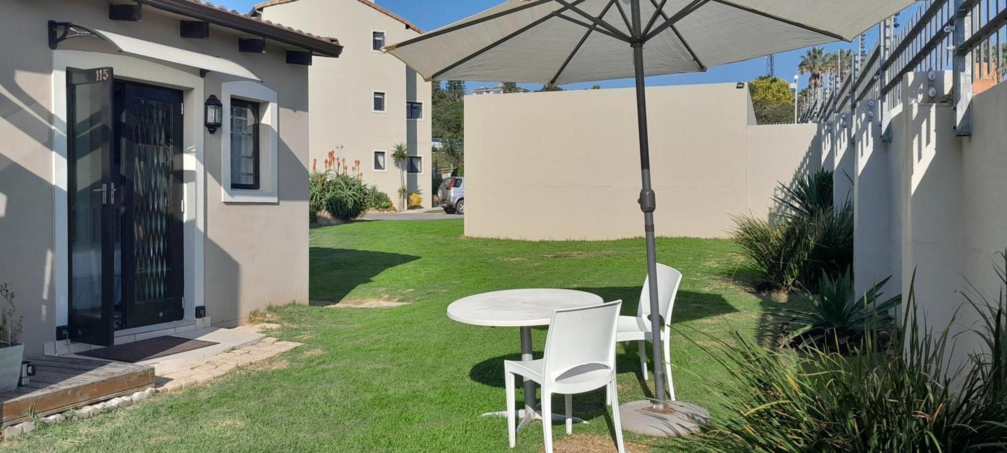 Santini Lace Self Catering Unit Plettenberg Bay Bagian luar foto