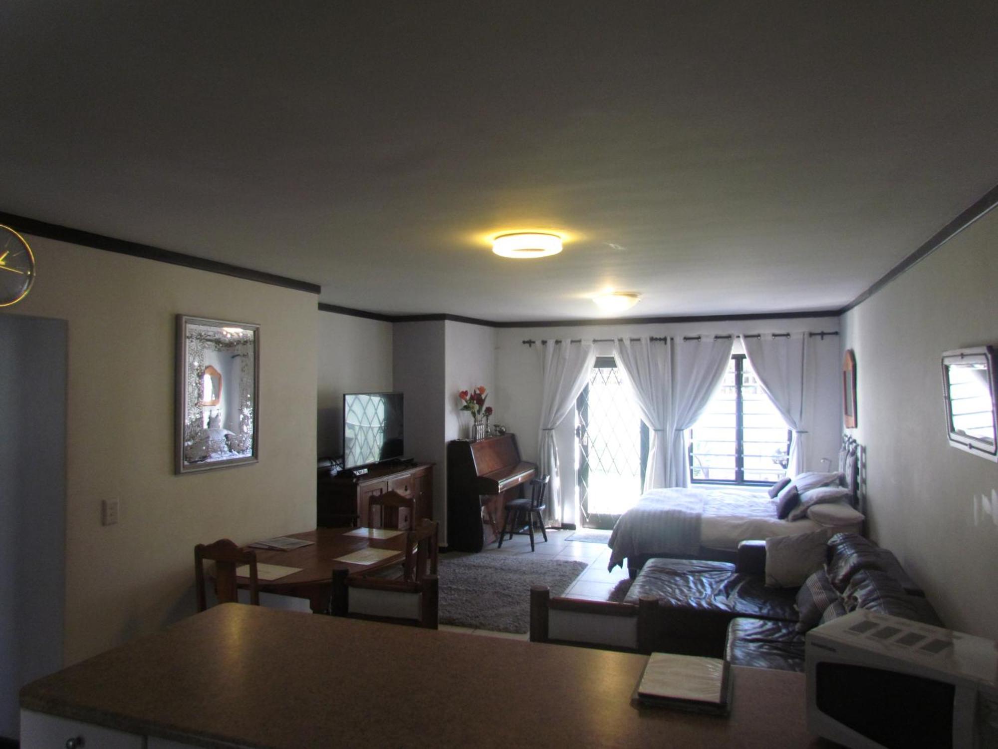 Santini Lace Self Catering Unit Plettenberg Bay Bagian luar foto