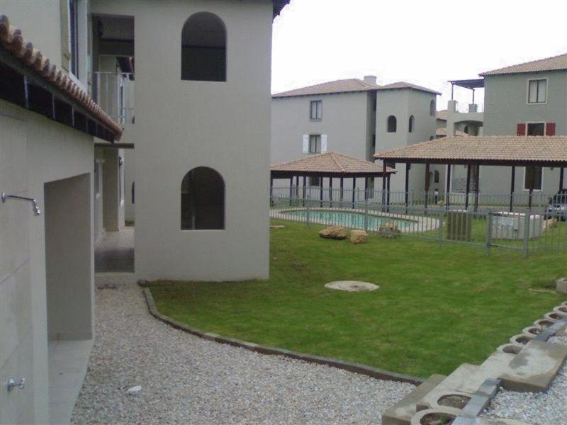 Santini Lace Self Catering Unit Plettenberg Bay Bagian luar foto